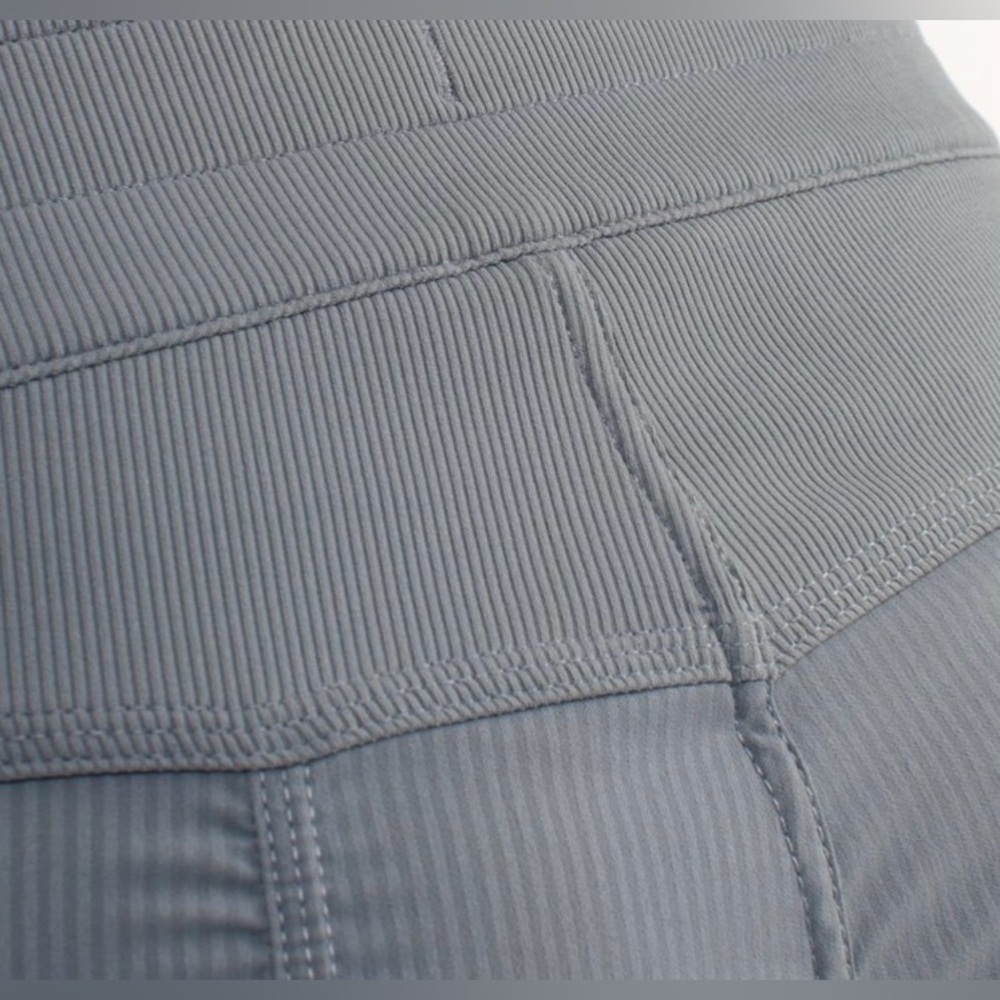 Lululemon Dance Studio Crop Pants - Blurred Grey - Picture 3 of 7